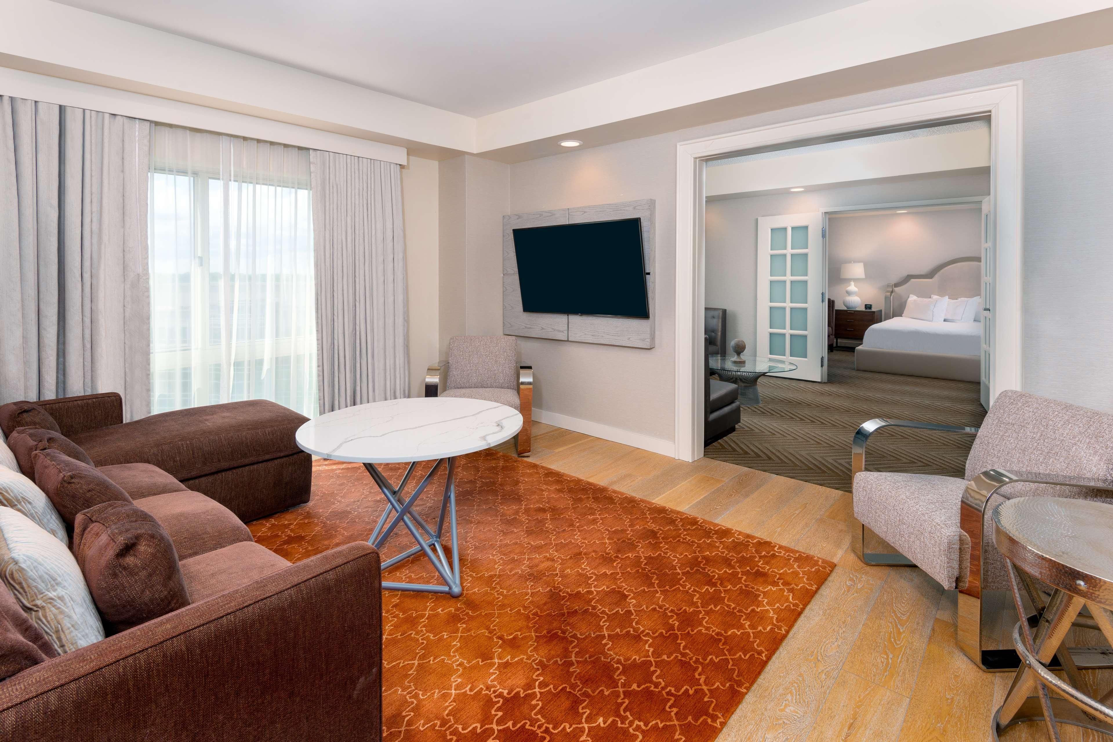 Hilton Charlotte Airport Hotel Zewnętrze zdjęcie