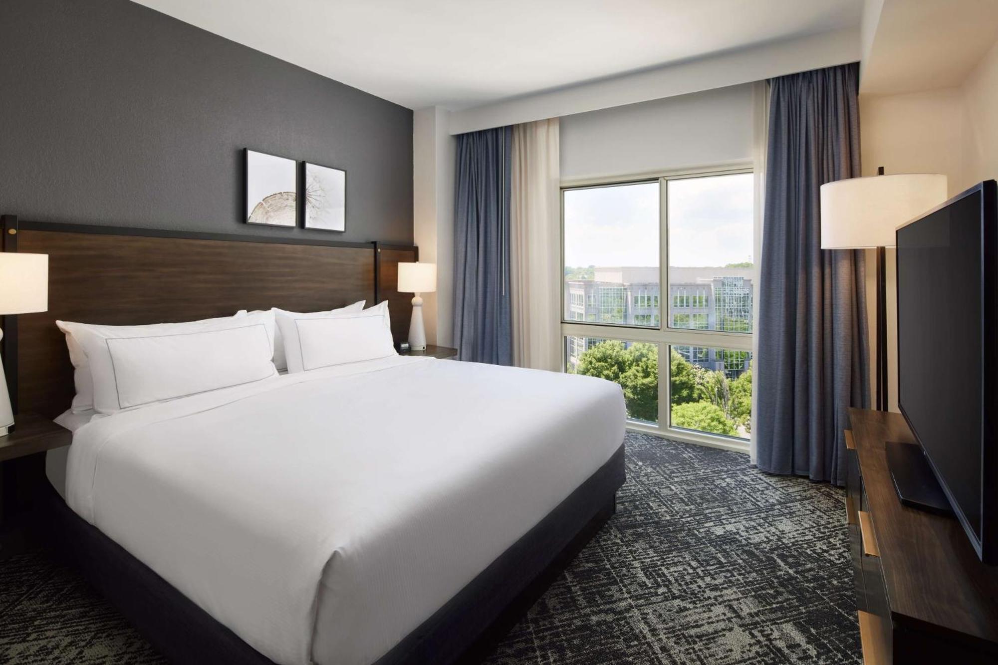 Hilton Charlotte Airport Hotel Zewnętrze zdjęcie