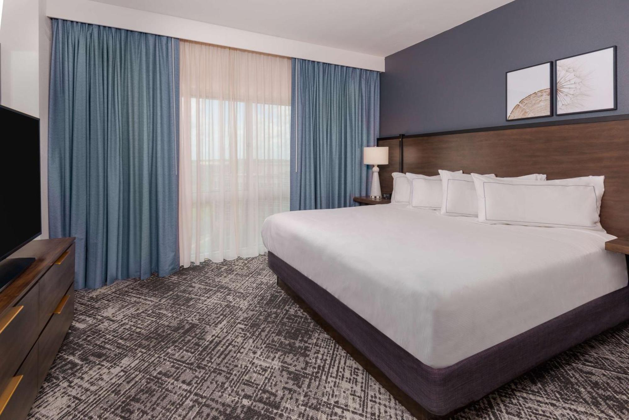Hilton Charlotte Airport Hotel Zewnętrze zdjęcie